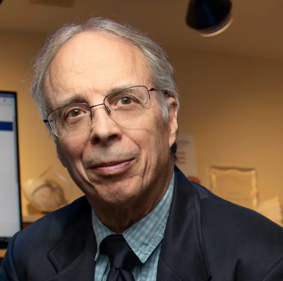 Portrait of Dr. Ethan Russo
